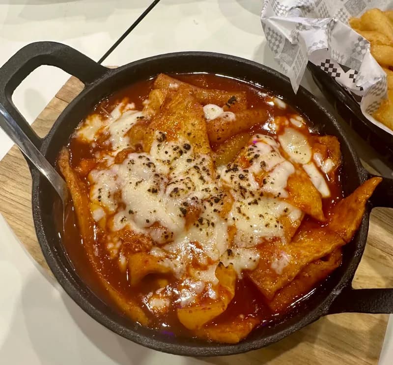 JJINDAKK Korean chicken review by Kai Allison